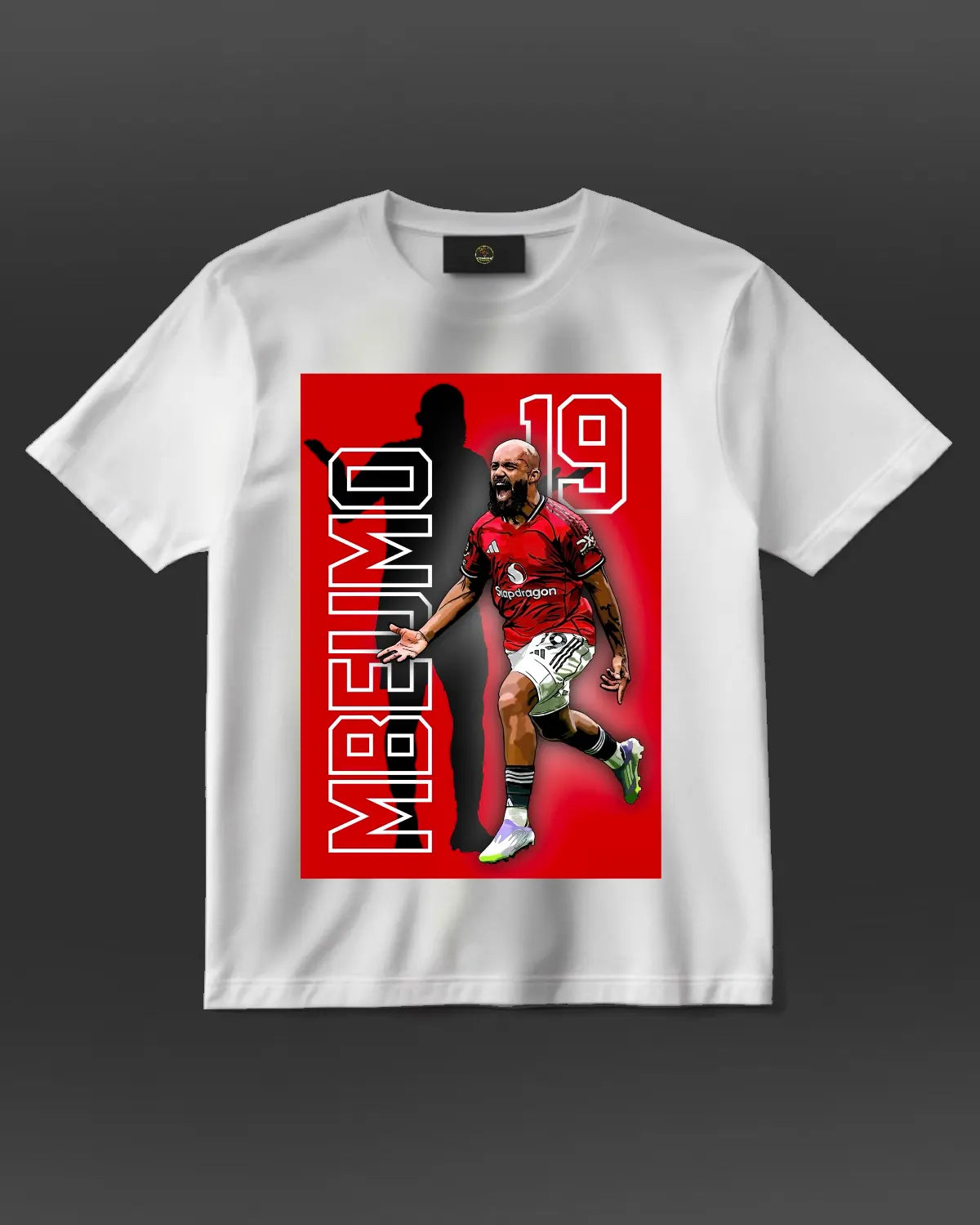 Bryan Mbeumo Manchester United Goal Celebration T-Shirt – Number 19 New Signing Artwork by GrizzlyGFX – Black or White Unisex Tee (XS–XXL)