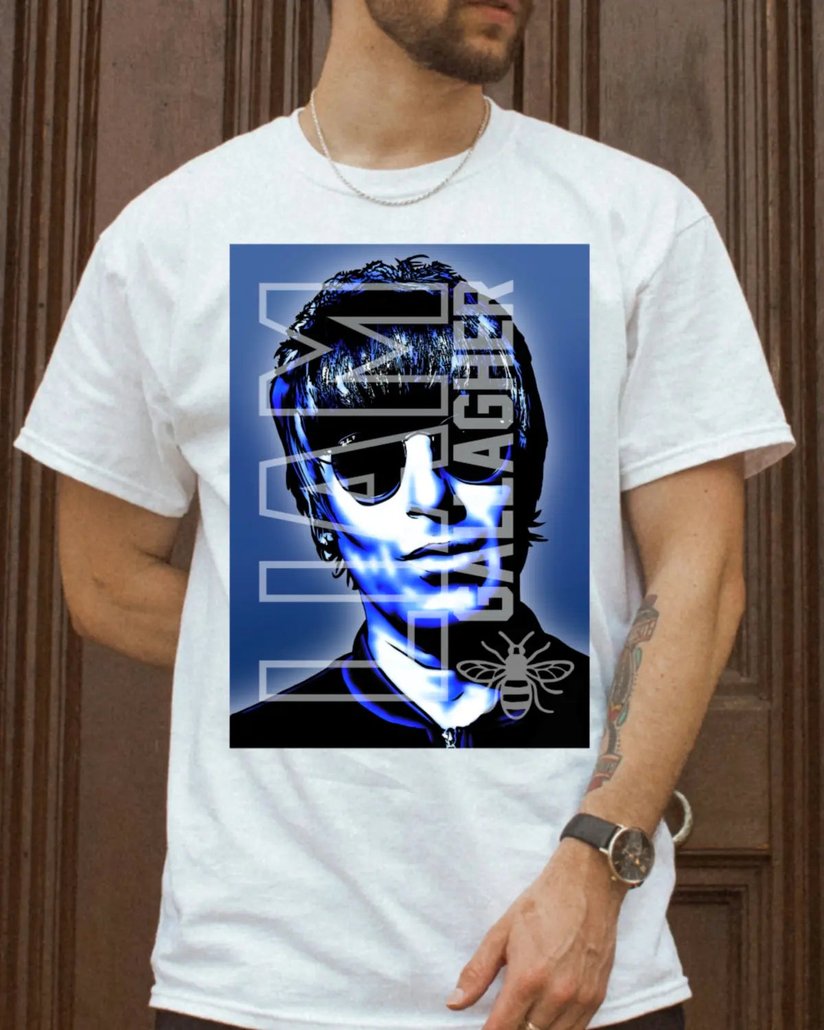 Liam Gallagher “Manchester’s Rock ’n’ Roll Icon” T-Shirt – Oasis Legend Tribute by GrizzlyGFX (Unisex XS–XXL)