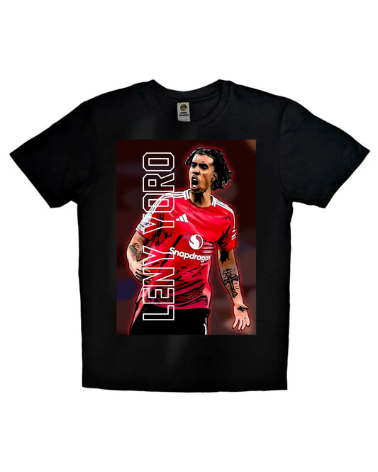 Leny Yoro Manchester United Wonderkid T-shirt – young centre-back design, unisex football fan apparel in black or white